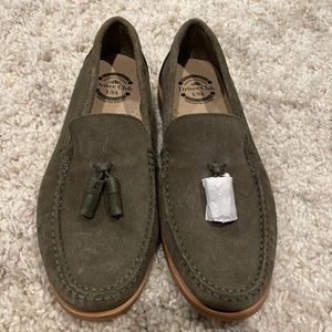 NWOT DRIVER CLUB LOAFERS